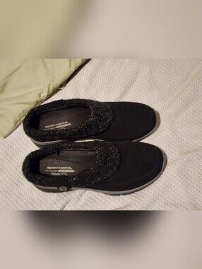Size 11 Black Sketchers Casual Shoes, Slippers, Or Travel Shoes